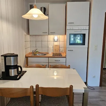 3 115 Apartment *